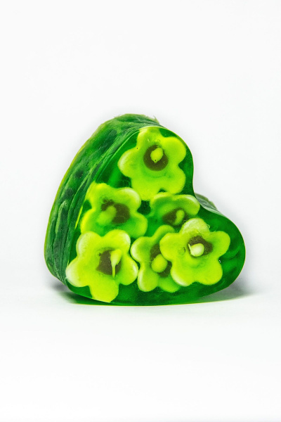Мыло фигурное сердце с 3 - D цветами Экзотика SAULES FABRIKA 100 г